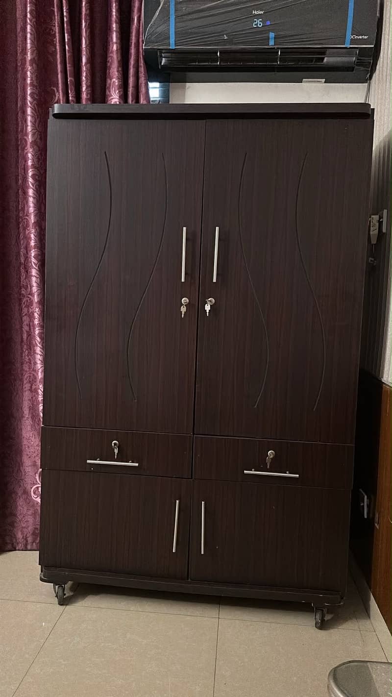 Cupboard 0