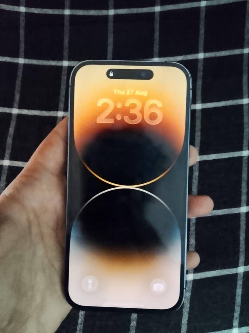 Apple iPhone 14 Pro 1