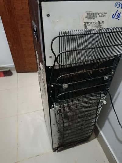 Dispenser with Mini Fridge