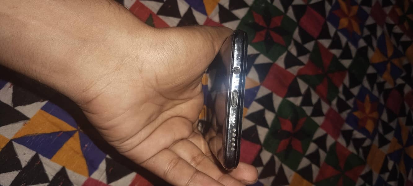 Infinix Note 8 5