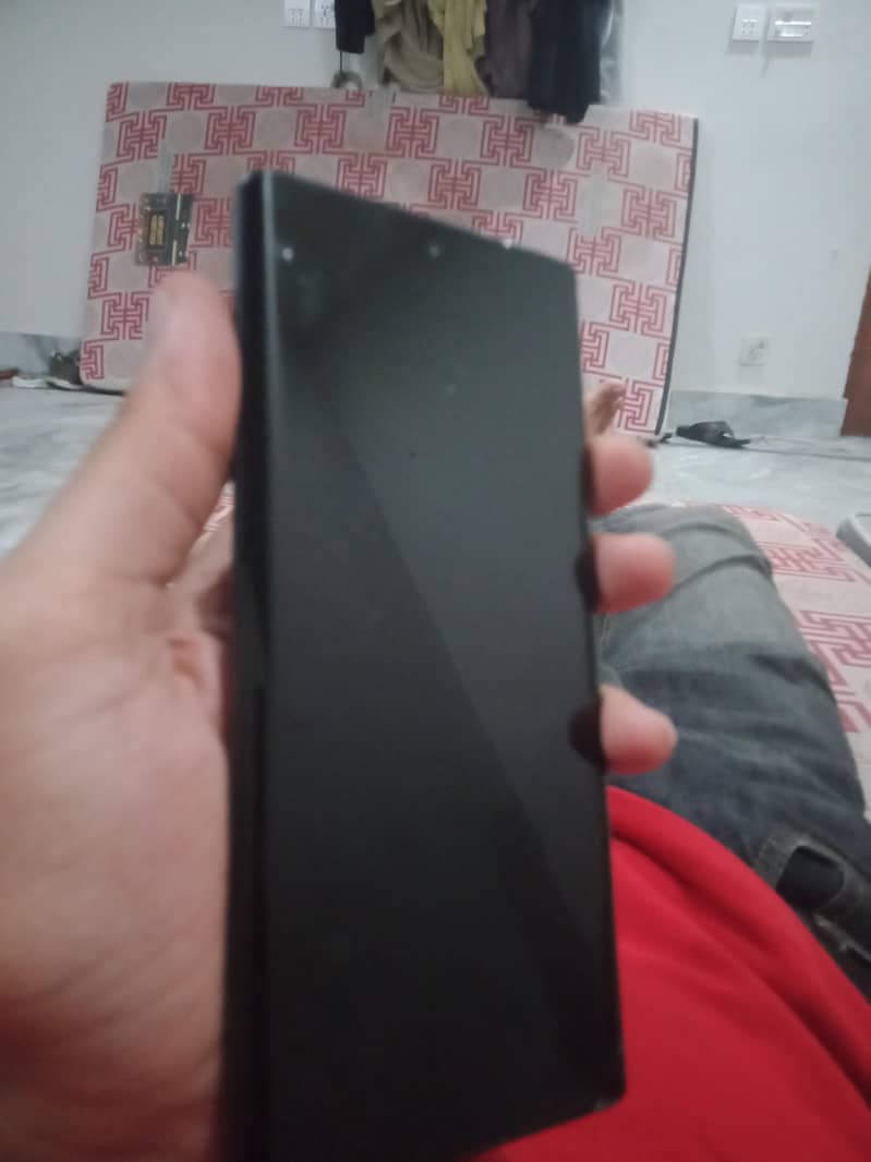 Tecno CAMON 30S 1