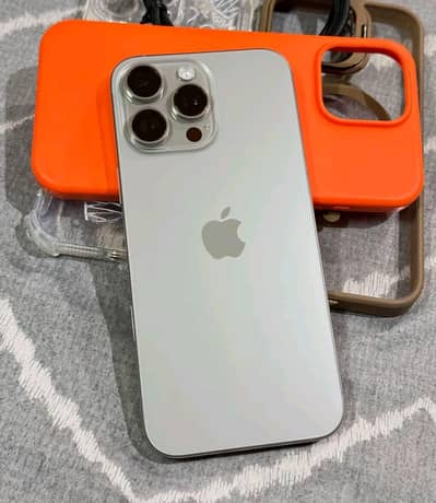 Apple iPhone 16 Pro Max