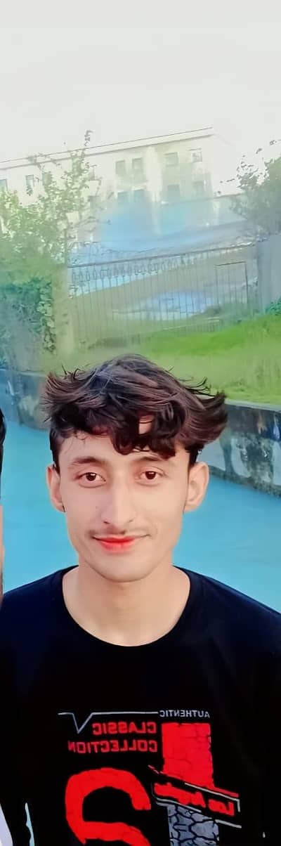 mje ak job chaye me sab kam kr sakta ho mje English likna parna ata hy