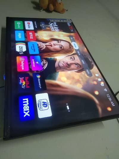 samsung 32" andriod led 4k hd result new condition good rat