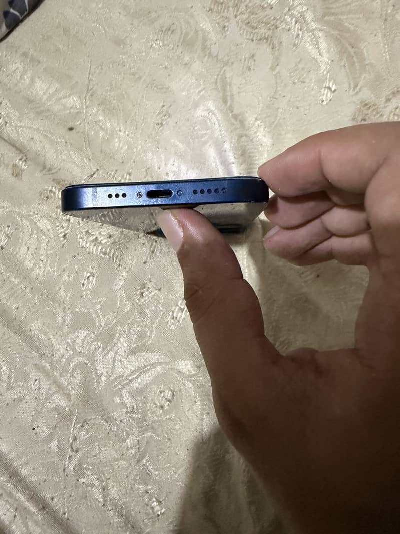 Apple iPhone 14 0