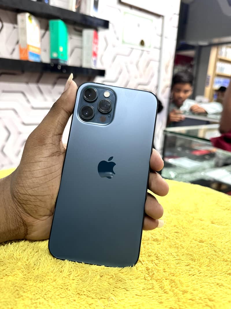 Apple iPhone 12 Pro Max 0