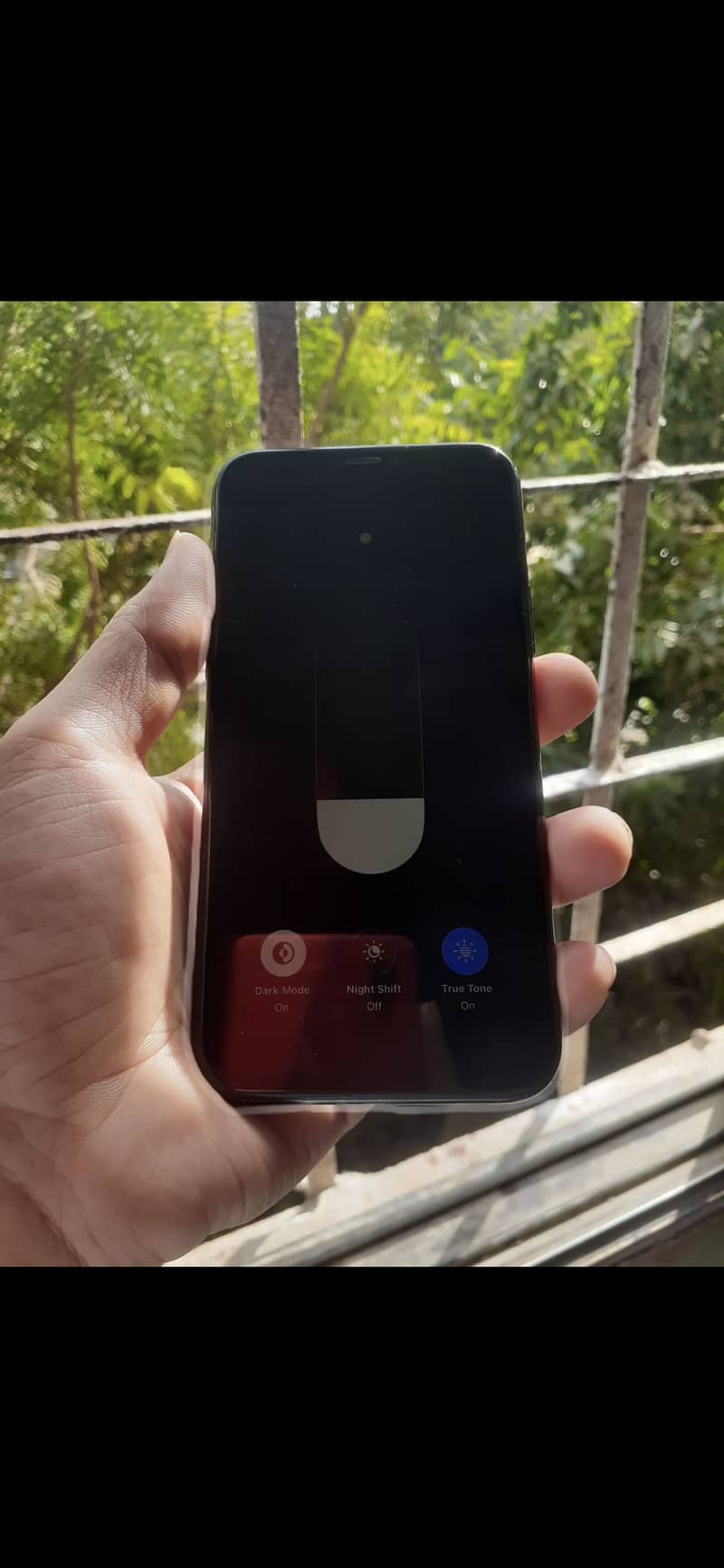 Apple iPhone 11 Pro 1