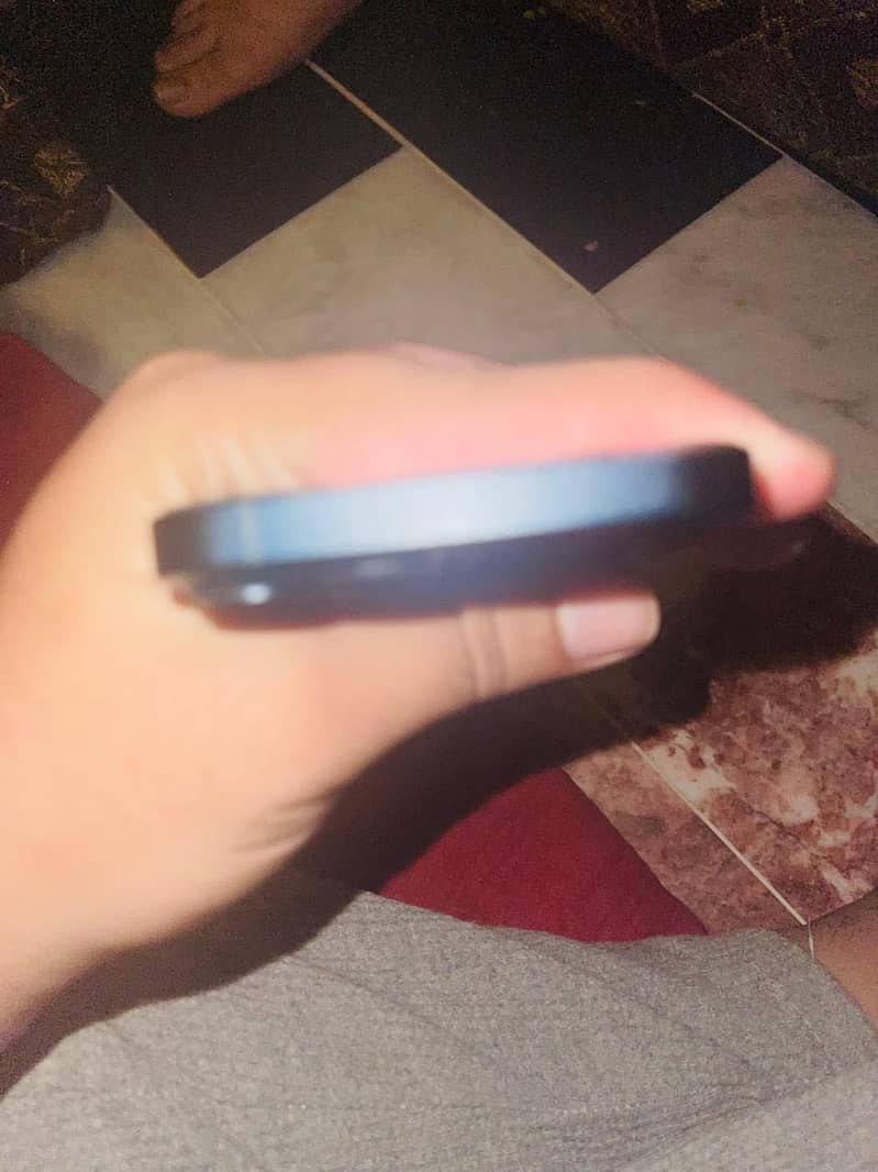 Apple iPhone 14 1