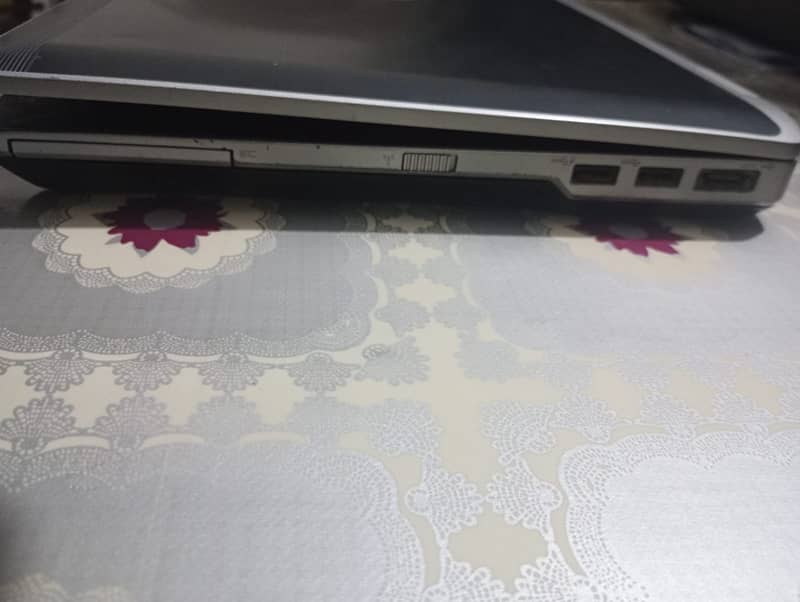 Dell latitude E6430 4