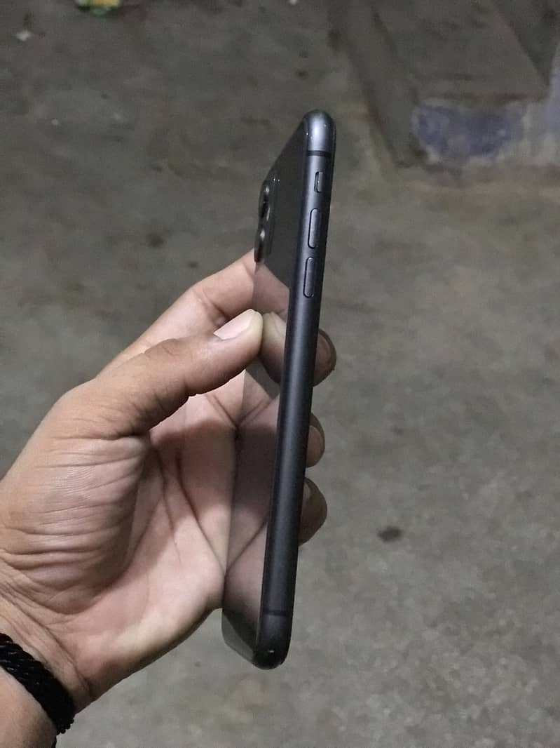 Apple iPhone 11 1