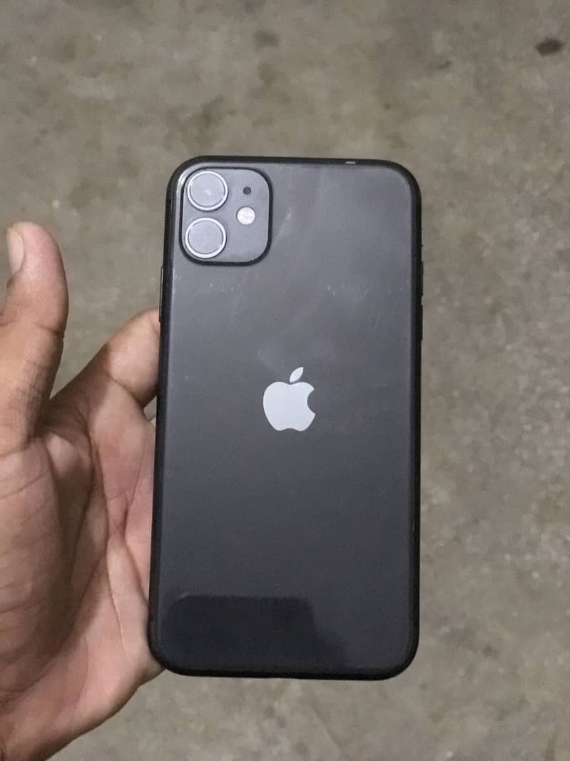 Apple iPhone 11 3
