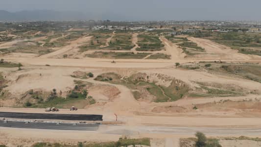 10 Marla (35x70) Clear land Plot For Sale Sector F-14/1 Islamabad