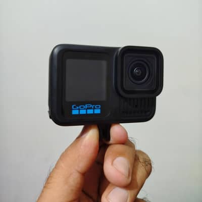 Brand New GoPro Hero 13+New SanDisk 128 GB Extreme Pro Card