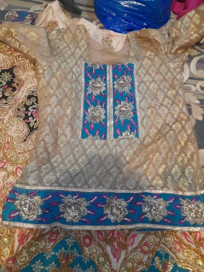 mehndi lehnga