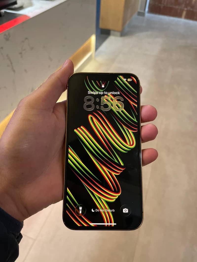 Apple iPhone 13 Pro 1
