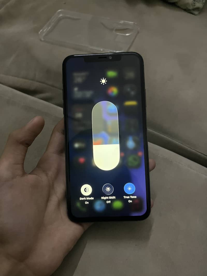 Apple iPhone 11 Pro Max 5