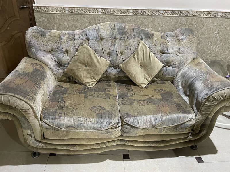 Sofa set 0