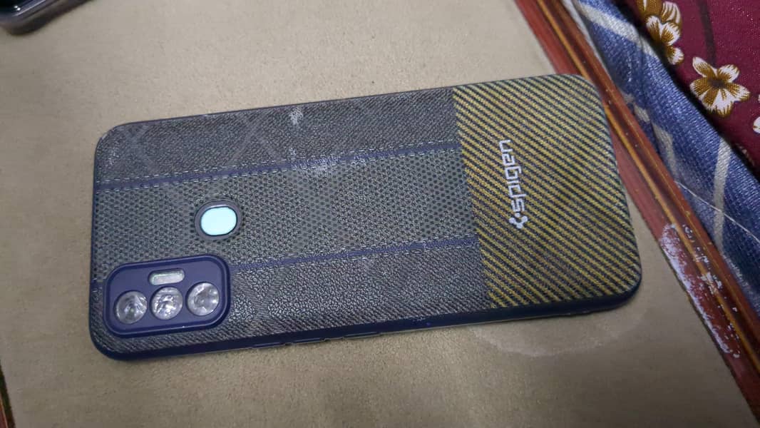 Tecno camon 17 1