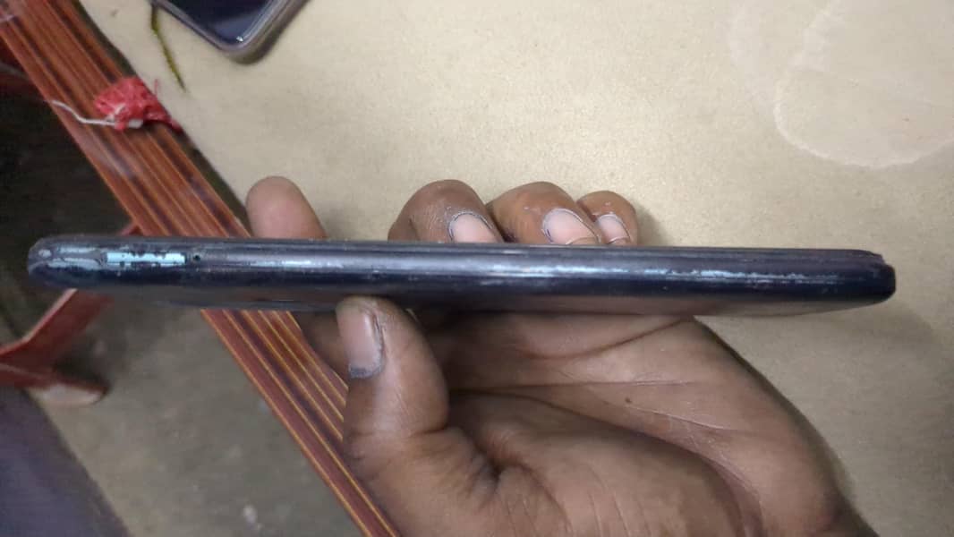 Tecno camon 17 4