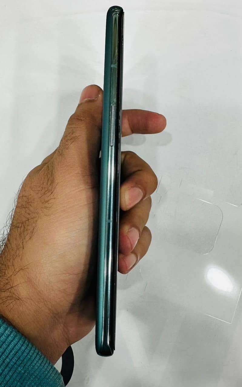 One Plus 10 Pro 3