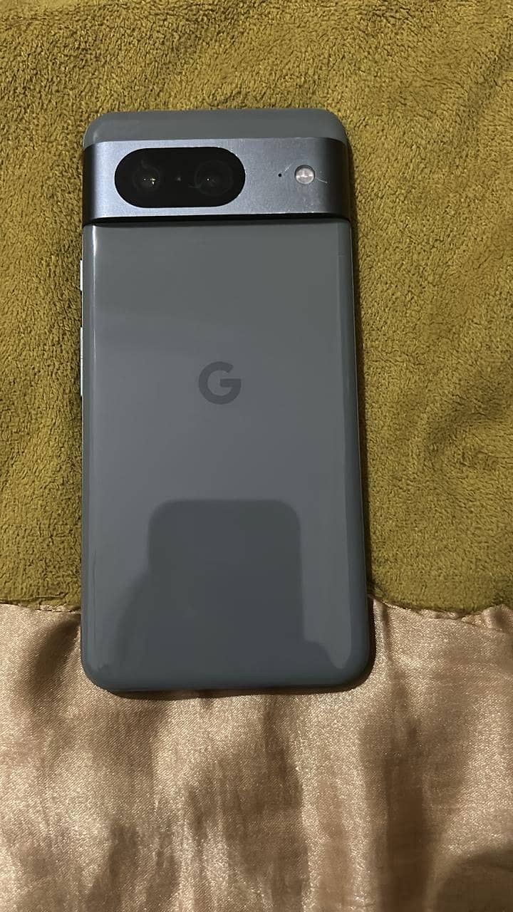 Google Pixel 8 1