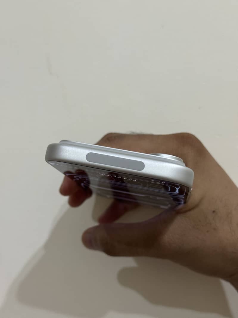 Apple iPhone 17 Pro 4