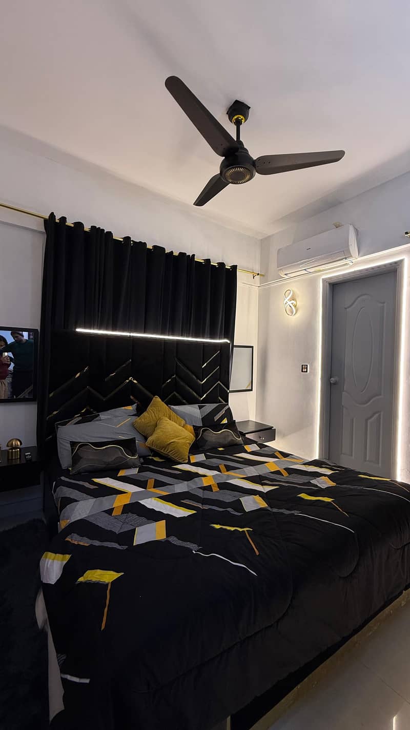 King size bed 3