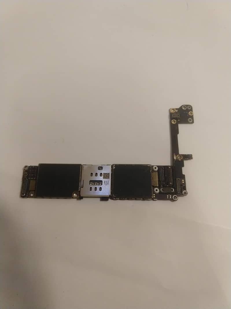 Apple iPhone 6S 0