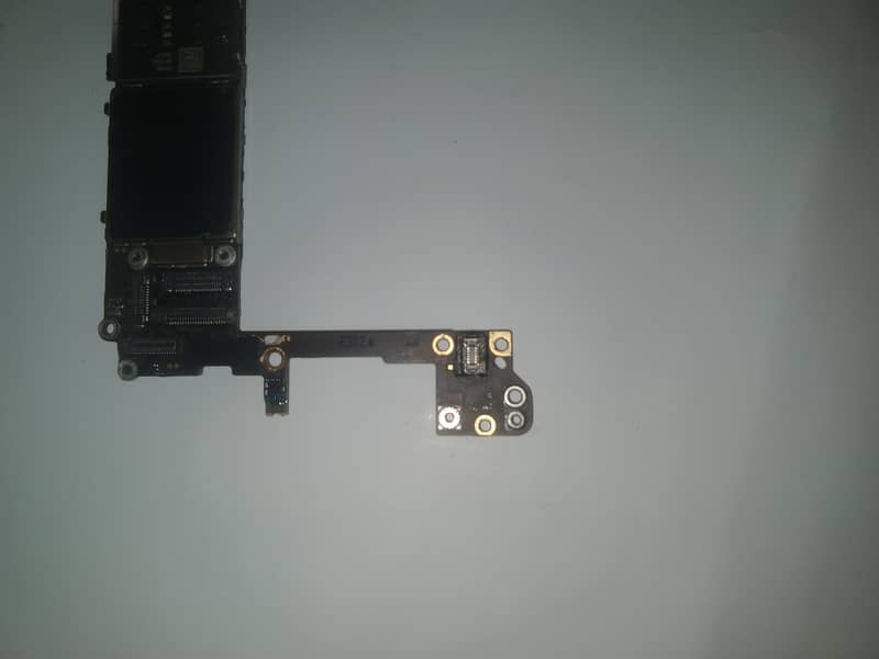 Apple iPhone 6S 3