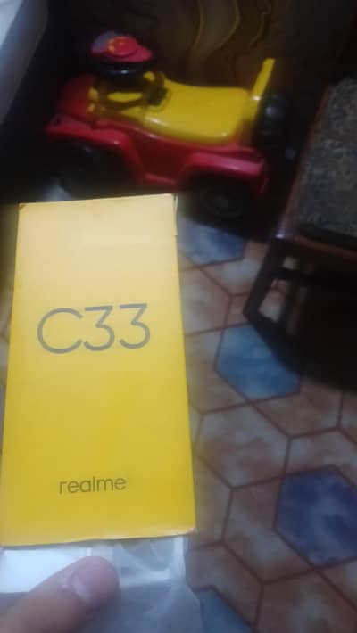Realme C33