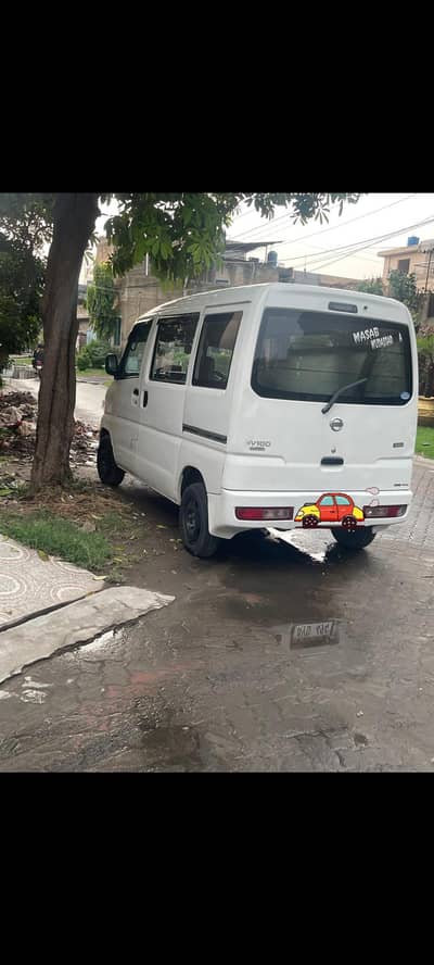 Nissan Clipper 2014