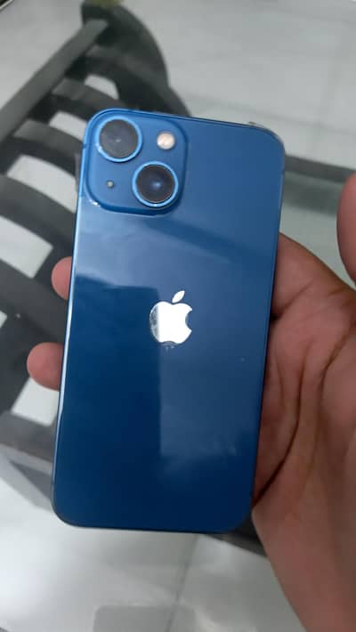 Apple iPhone 13 mini
