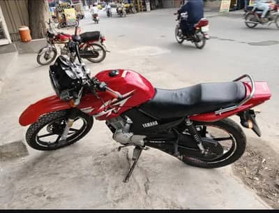 Yamaha ybr 125g 2017