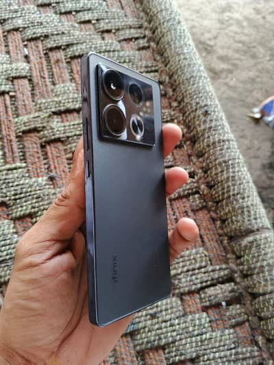 Infinix Note 40