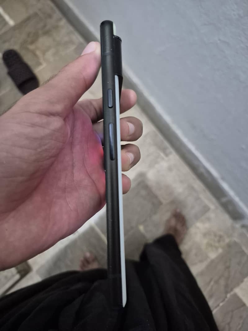 Google Pixel 7 5
