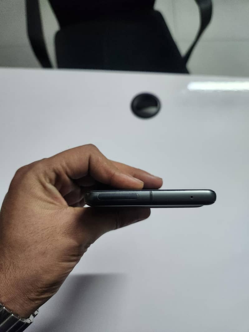 Google Pixel 7 Pro 6