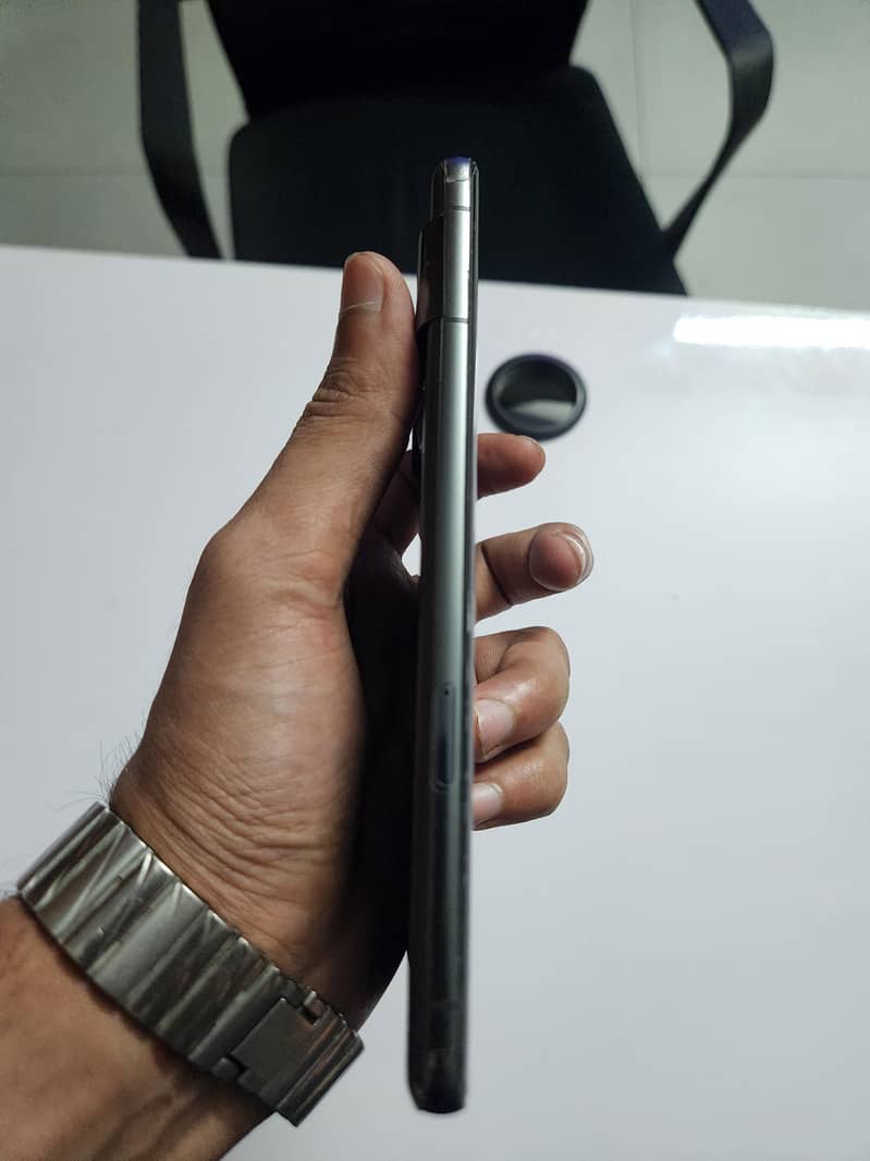 Google Pixel 7 Pro 9