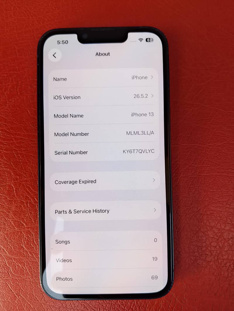 Apple iPhone 13 10