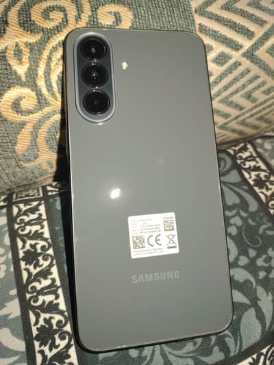 Samsung Mobile A37
