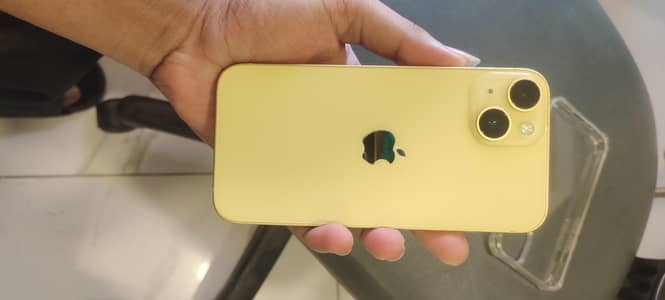 Apple iPhone 14