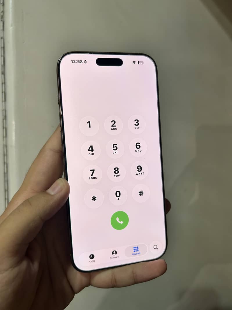 IPhone 16 Pro Max 2