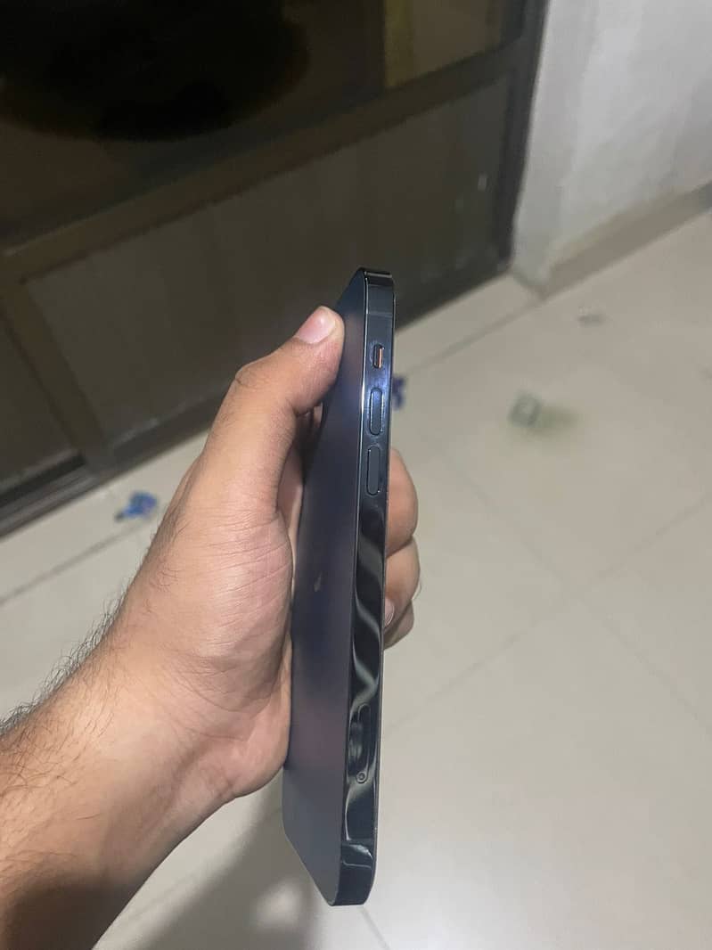 Iphone 12 pro 0