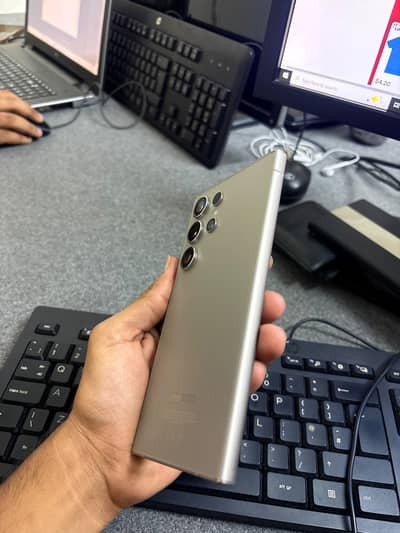 Samsung Mobile S24 Ultra