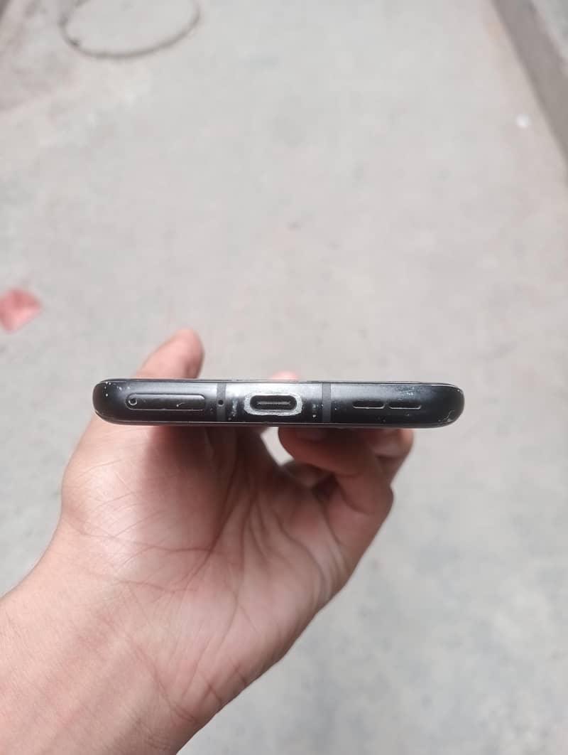 One Plus 9 Pro 4