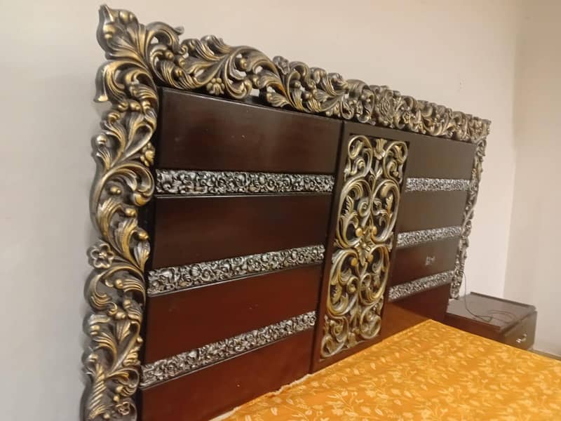 bed with side table 6