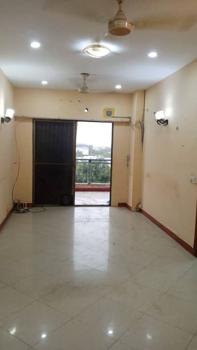 Apartment available for rent block 1 Clifton rubi beach 1st Floor lift