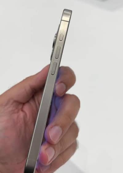 Apple iPhone 15 Pro