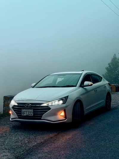 Hyundai Elantra 2021