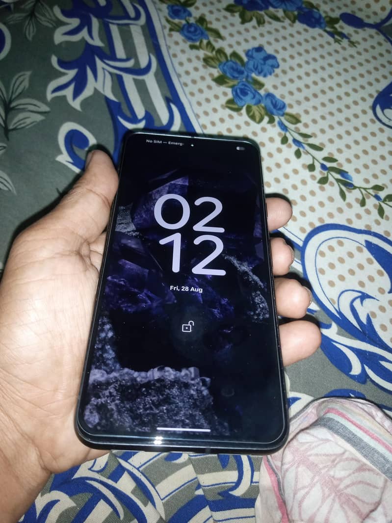 Google Pixel 8 2