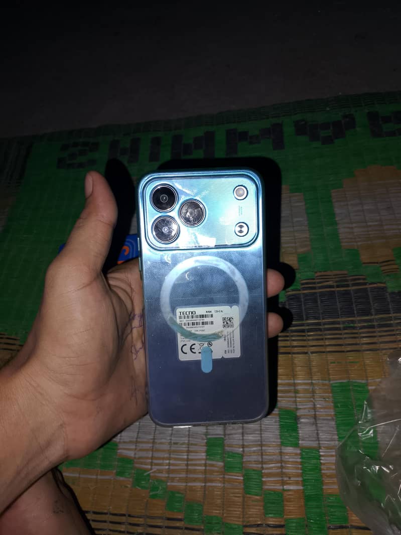 Tecno spark50 2